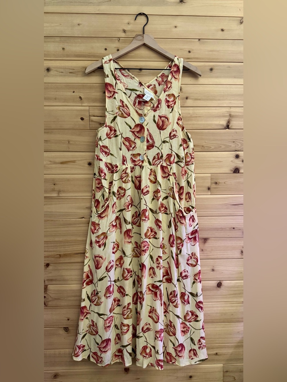 Vintage Express Small Tulip Button V Neckline Midi Dress Tulips Pockets Coquette